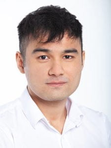 Mr Simon Huang